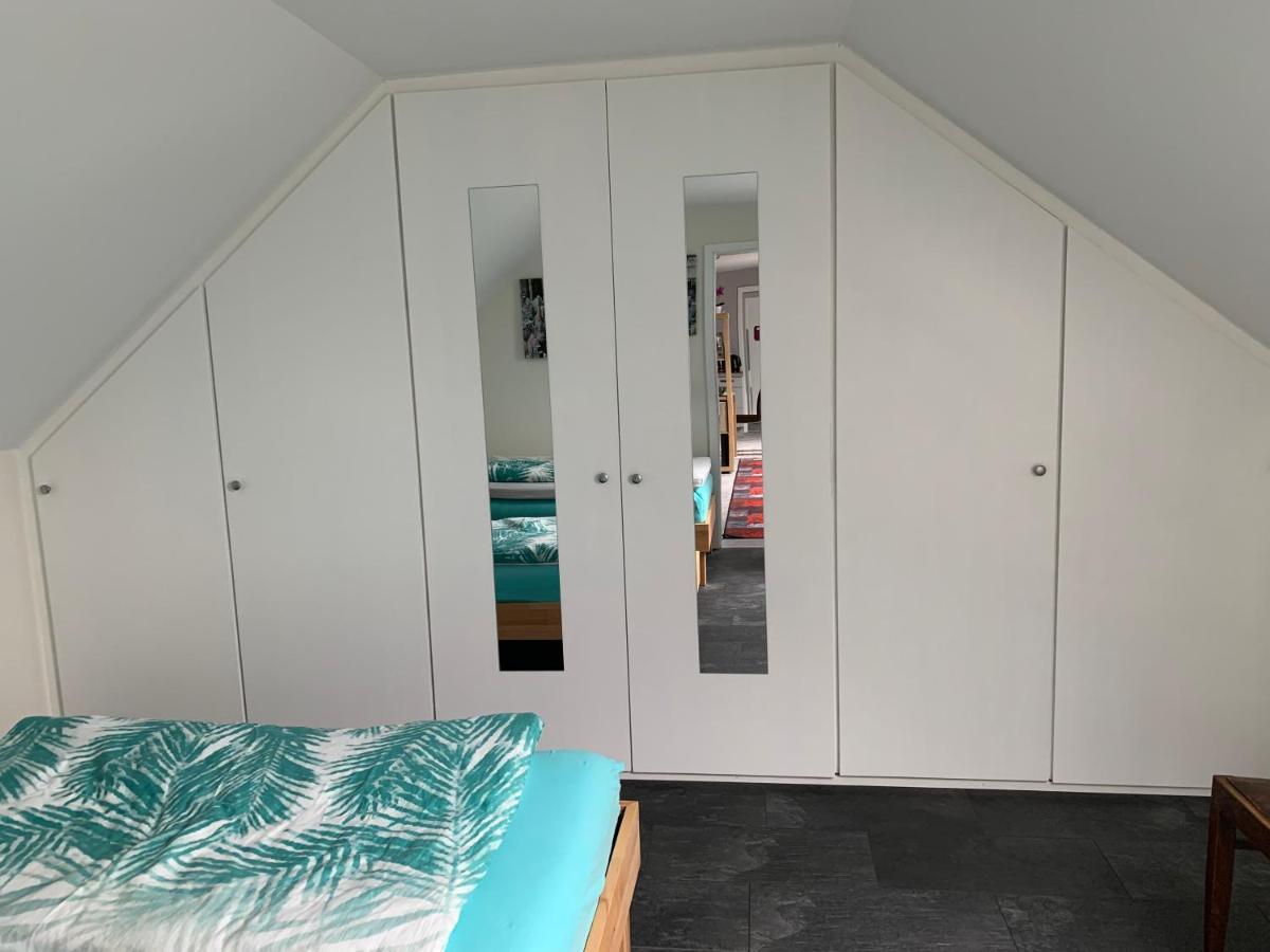 Ferienwohnung Sunny - Moderne Ferienwohnung Im Gruenen In Saarbruecken-West Exterior foto